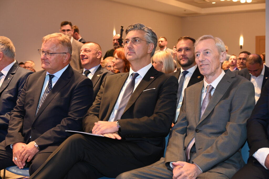 Sjednica Zg žup 8883 (18)