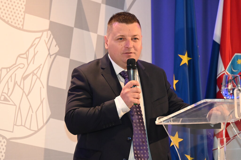 Sjednica Zg žup 8883 (29)