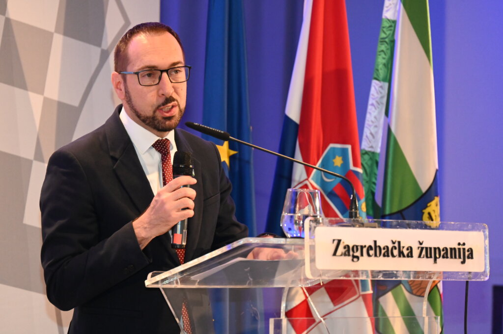 Sjednica Zg žup 8883 (34)