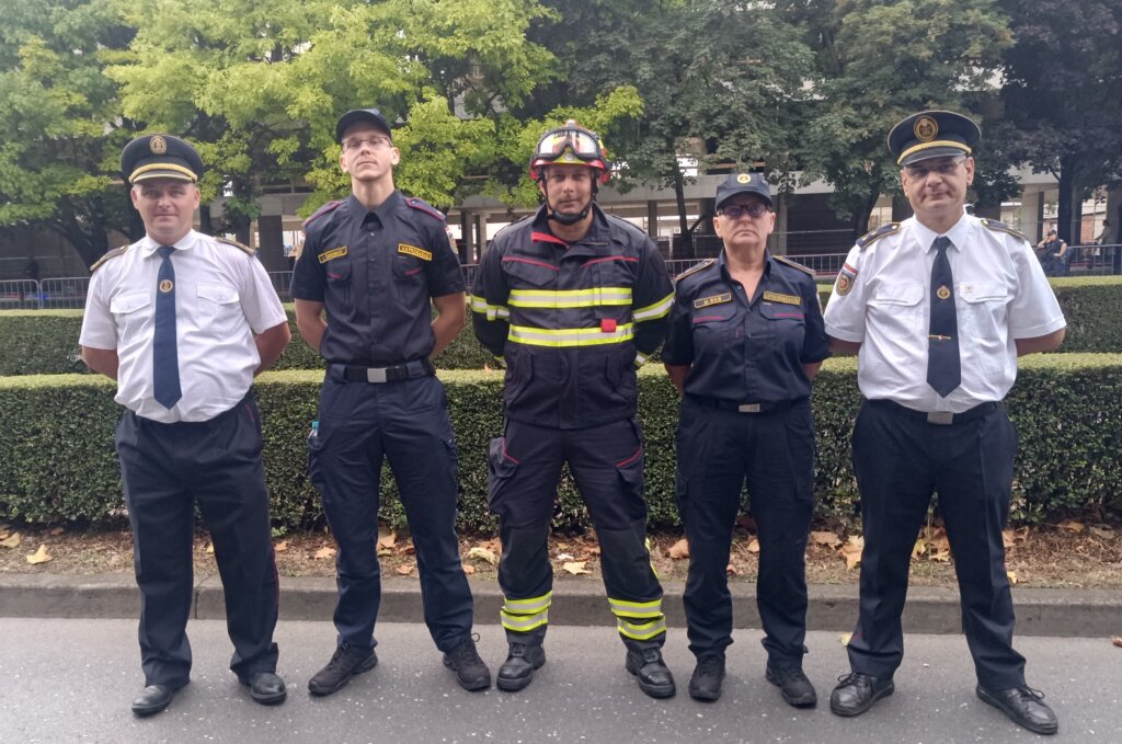 Vatrogasci Mimohod (1)