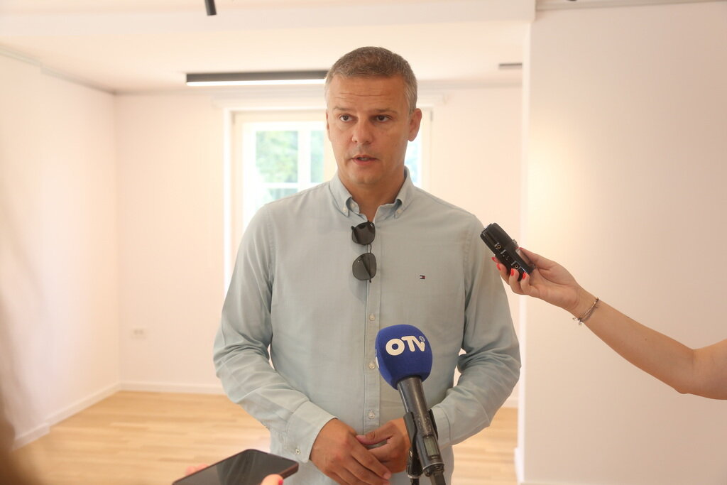 Vrbovec Primopredaja Galerije 23