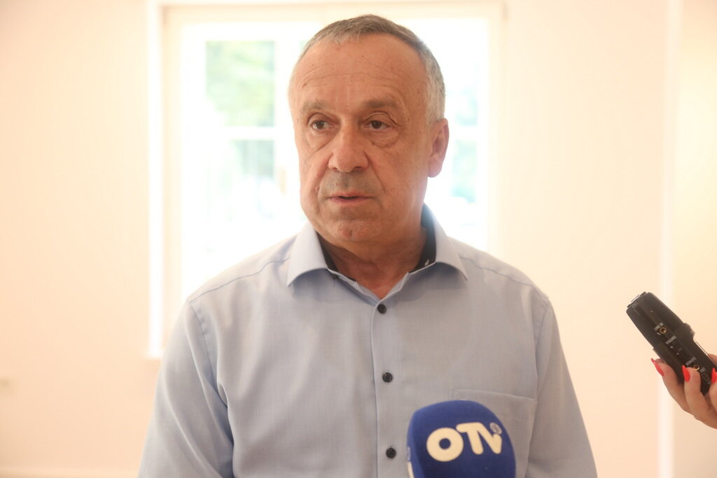 Vrbovec Primopredaja Galerije 25