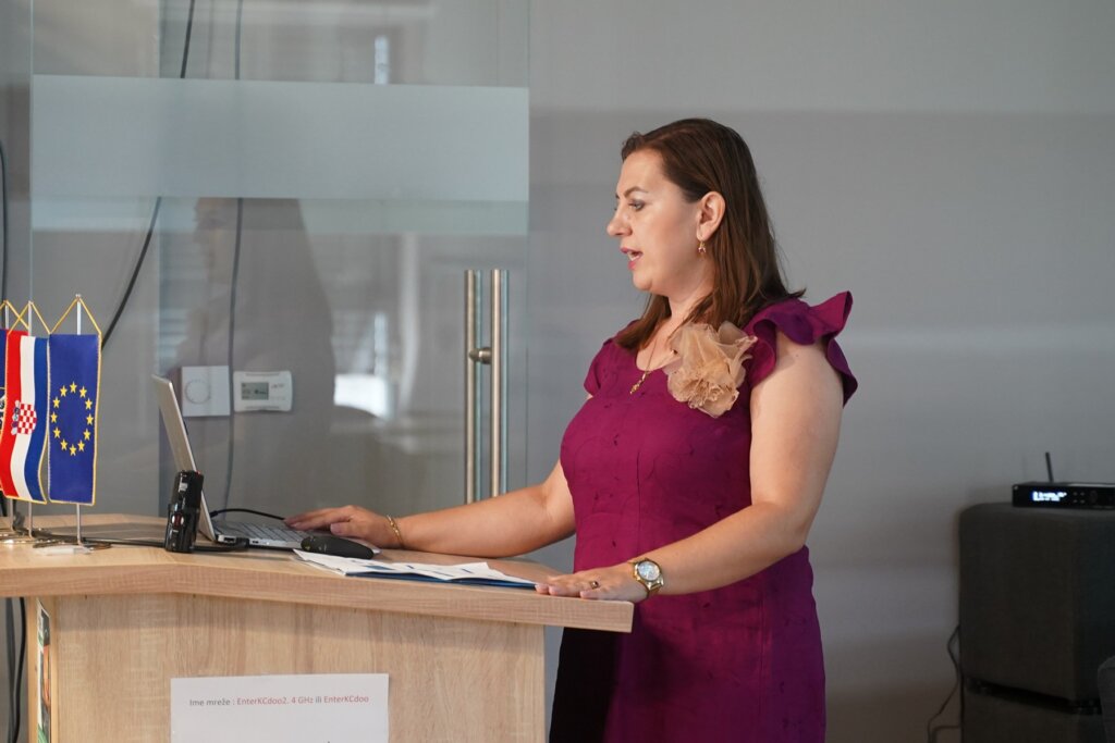 Zavrsna Konferencija Enter Lk (19)