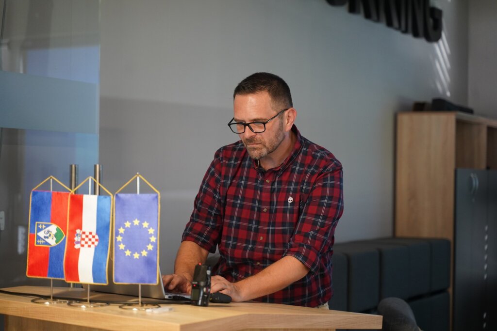 Zavrsna Konferencija Enter Lk (25)