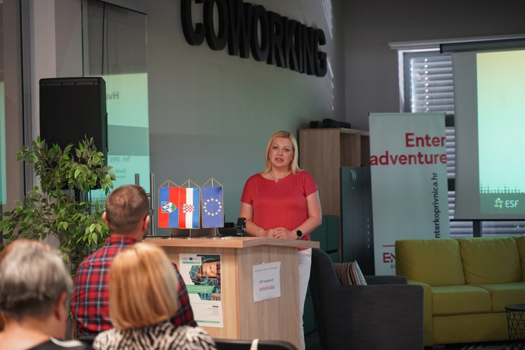 Zavrsna Konferencija Enter Lk (30)