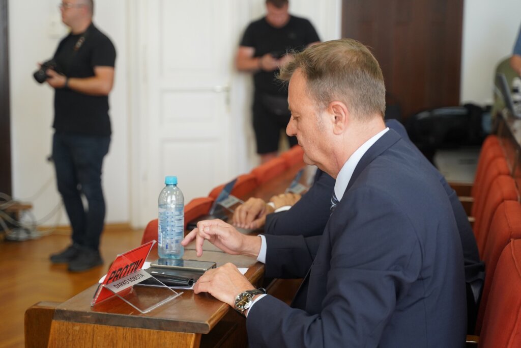 Zupanijska Skupstina Lk (16)