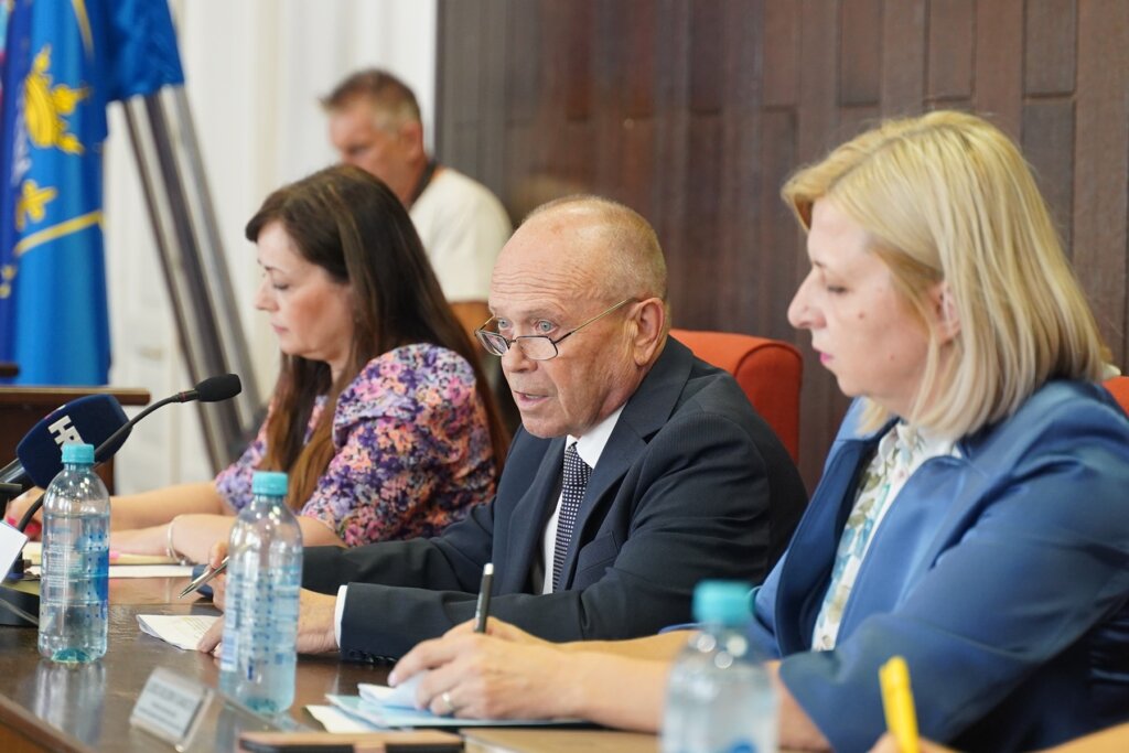 Zupanijska Skupstina Lk (25)