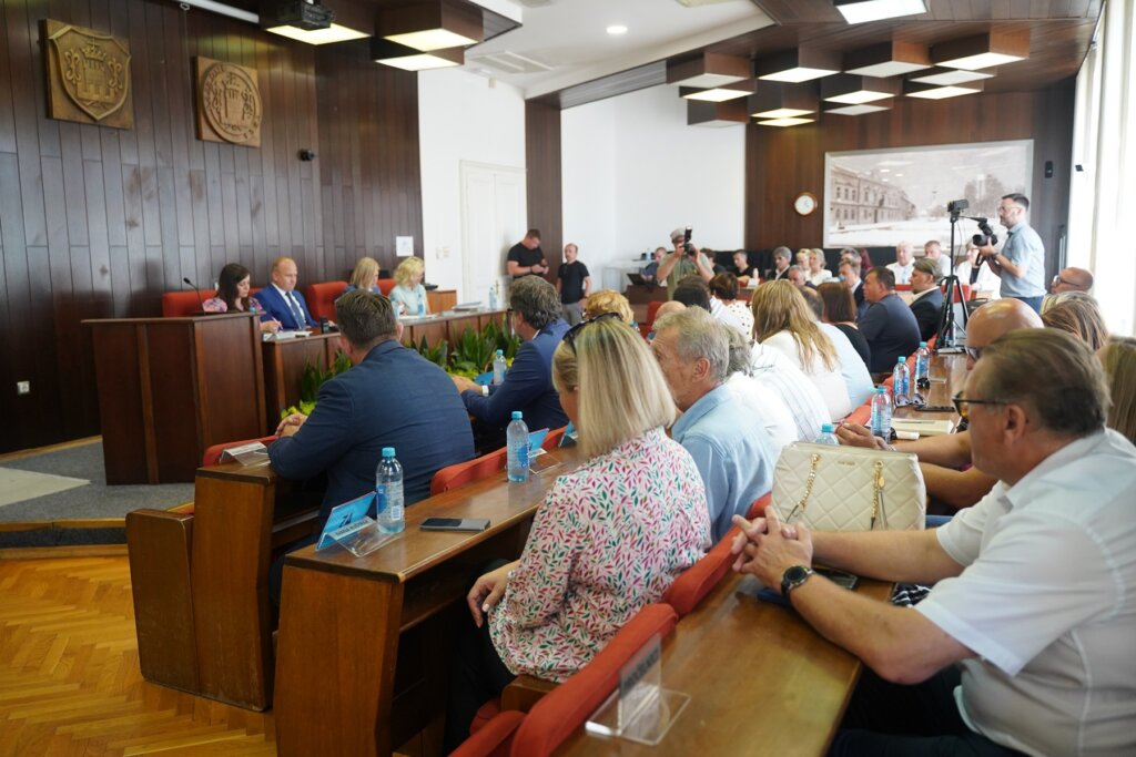 Zupanijska Skupstina Lk (4)