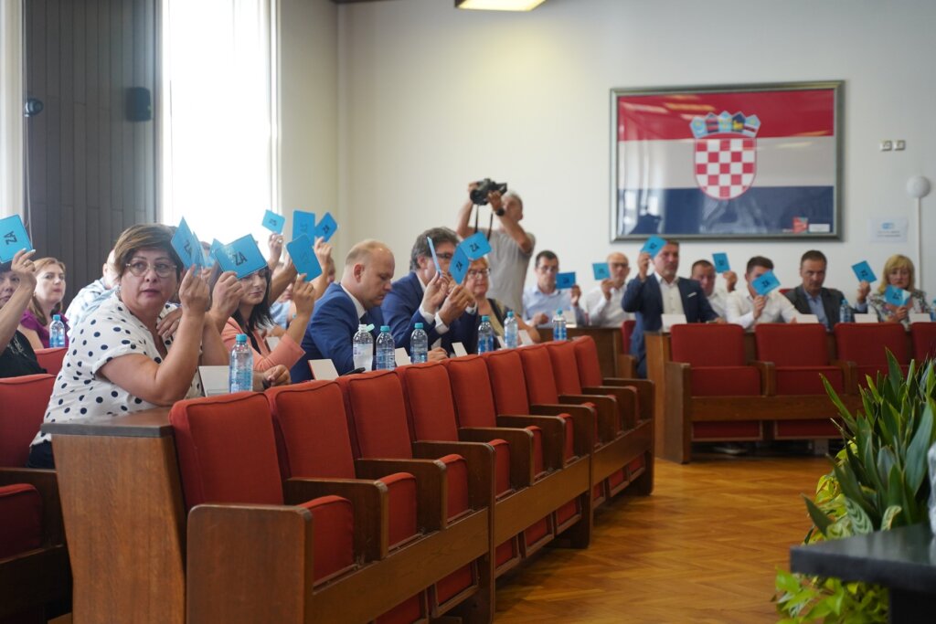 Zupanijska Skupstina Lk (43)