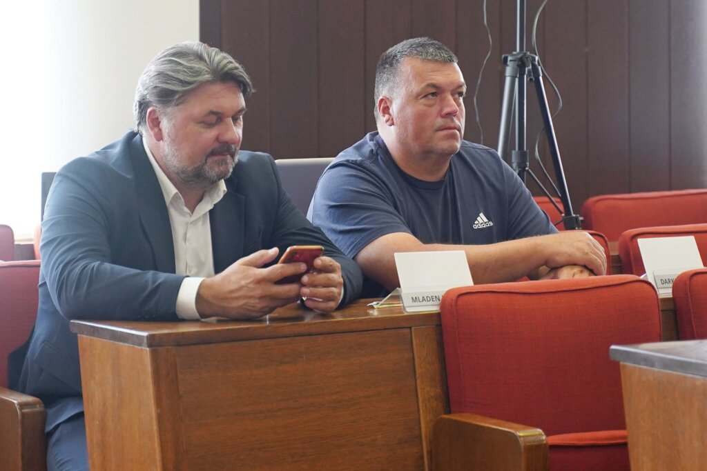 Zupanijska Skupstina Lk (7)