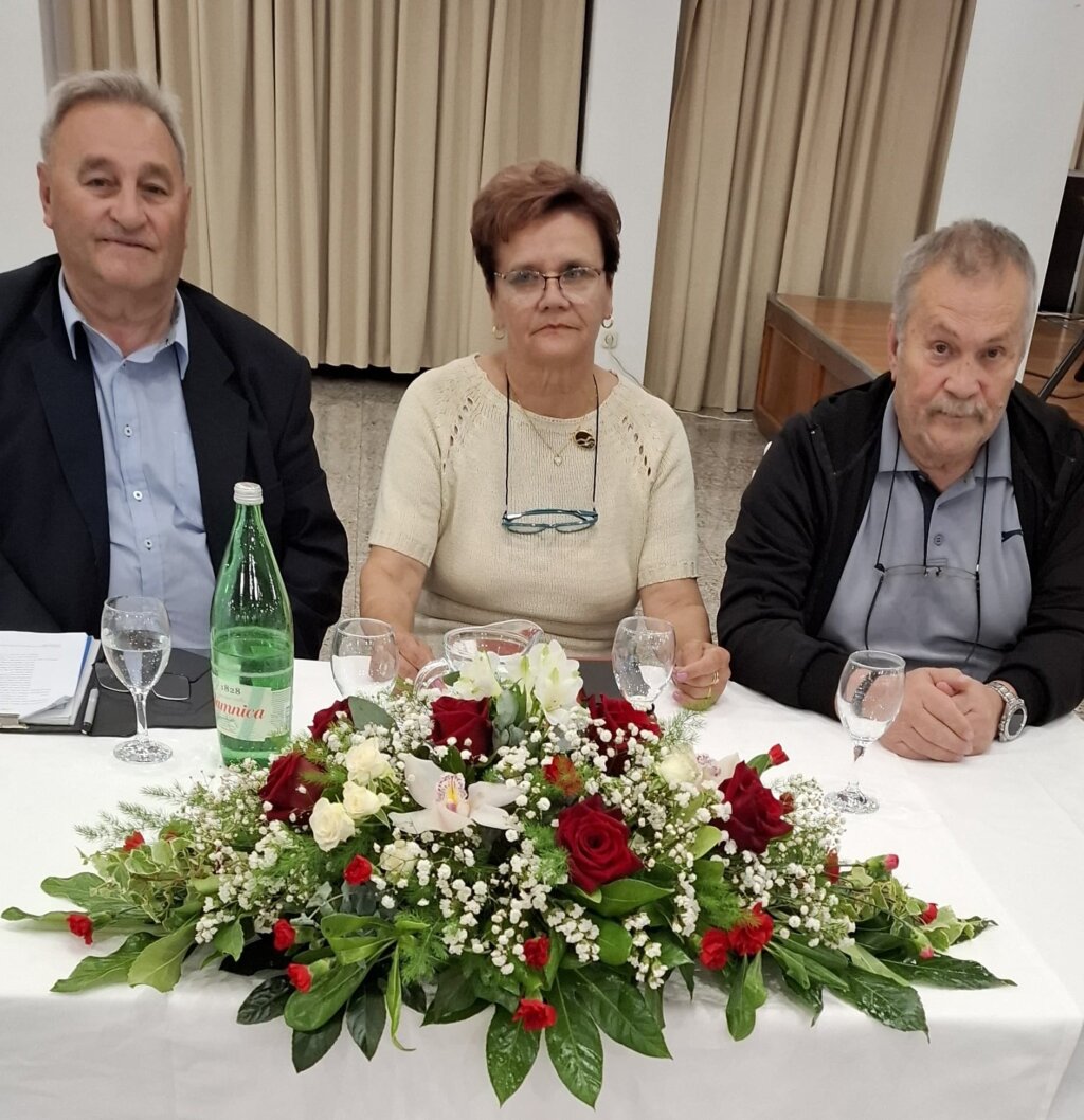 10889511 96b1 4b7a Ade9 E12fd4d0be7b