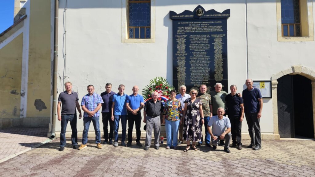 2865177c 2faf 4951 B039 98460647e818