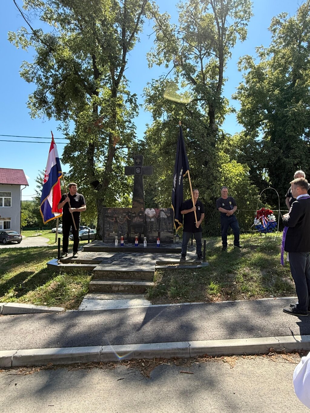 2a5753be 5297 42fc 9d17 416f3f51c2da