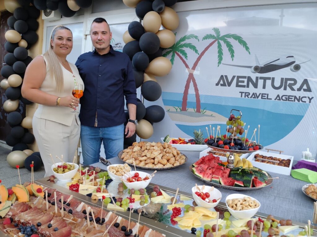 3f309bd8 6bfb 451c Adf6 73f1d5c47505