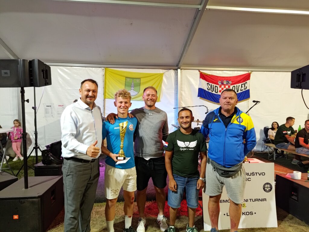 528561905 122124099842912815 8863795118153752659 N