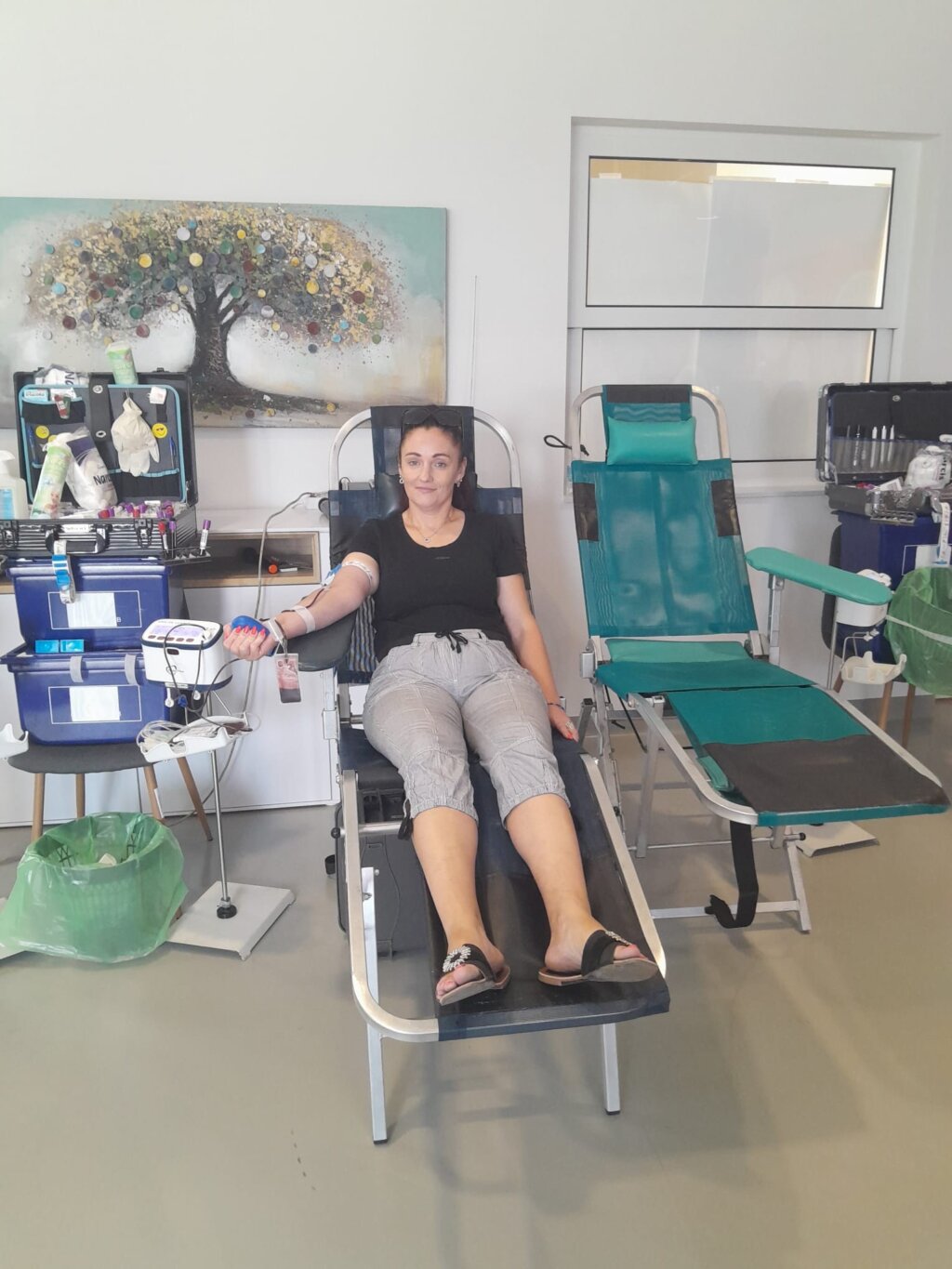 532232414 2001658013974382 3769693393711240084 N