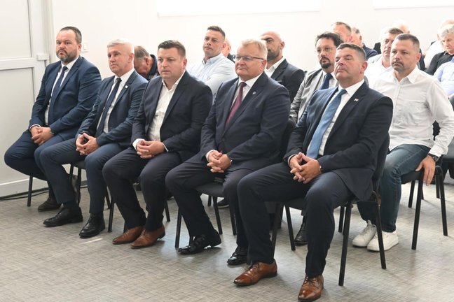 536284545 4216975288585812 7584489059213695058 N.jpg 648x432 Q85 Subsampling 2