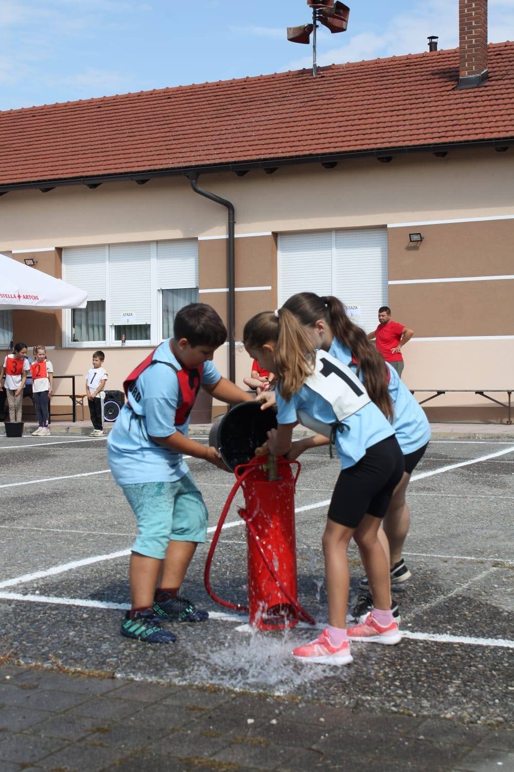 537704692 1177987777698027 8325409992996464485 N