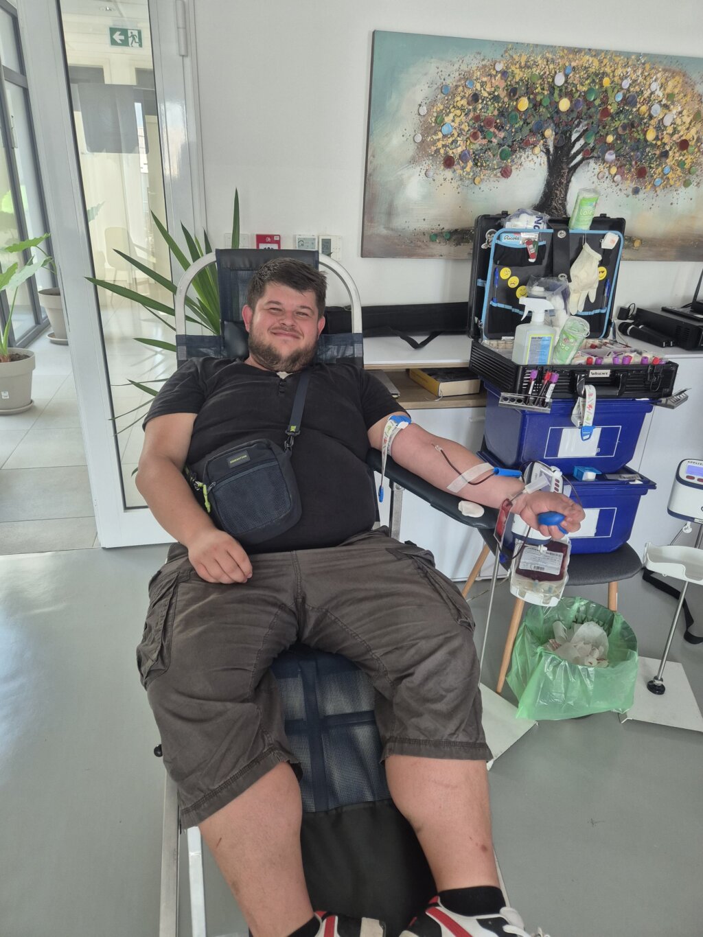 5b2c33e8 Be8b 4b77 Af4e F182e06d5434