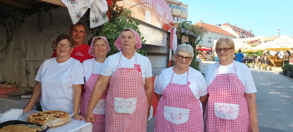 5e3e4015 2605 4d09 B092 79b1ccaa8b2c