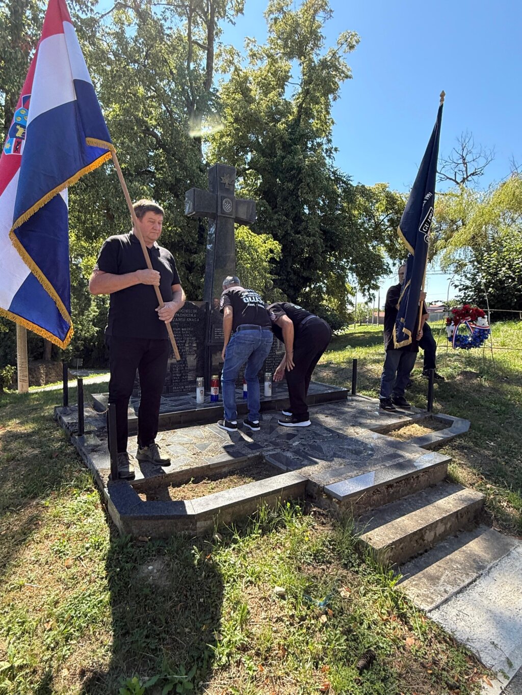 6e6b3fea 0079 4cb9 B7b6 658cdd1c1a37