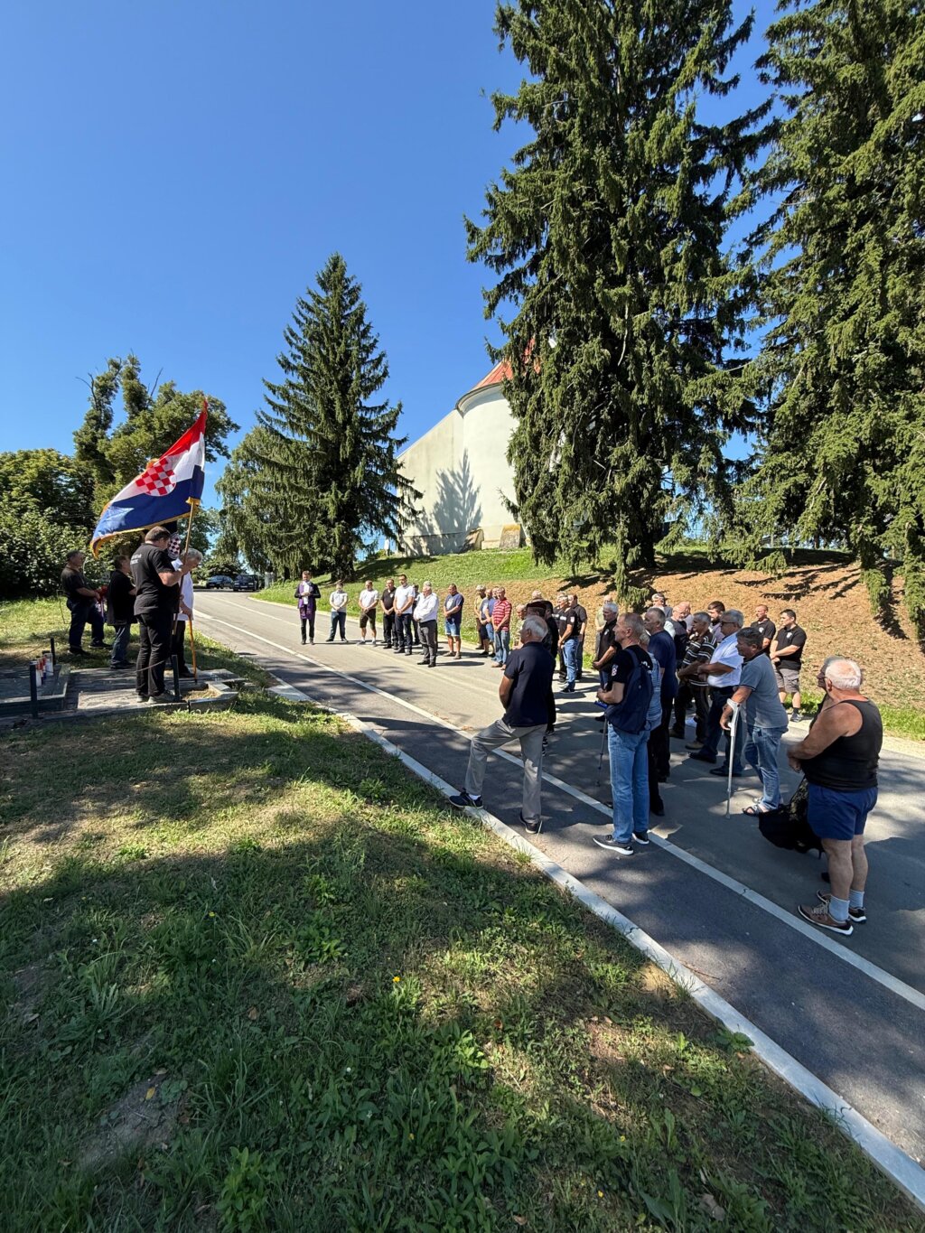 71e28e7c 4619 4563 Bd7e 36c2b1ed83a7