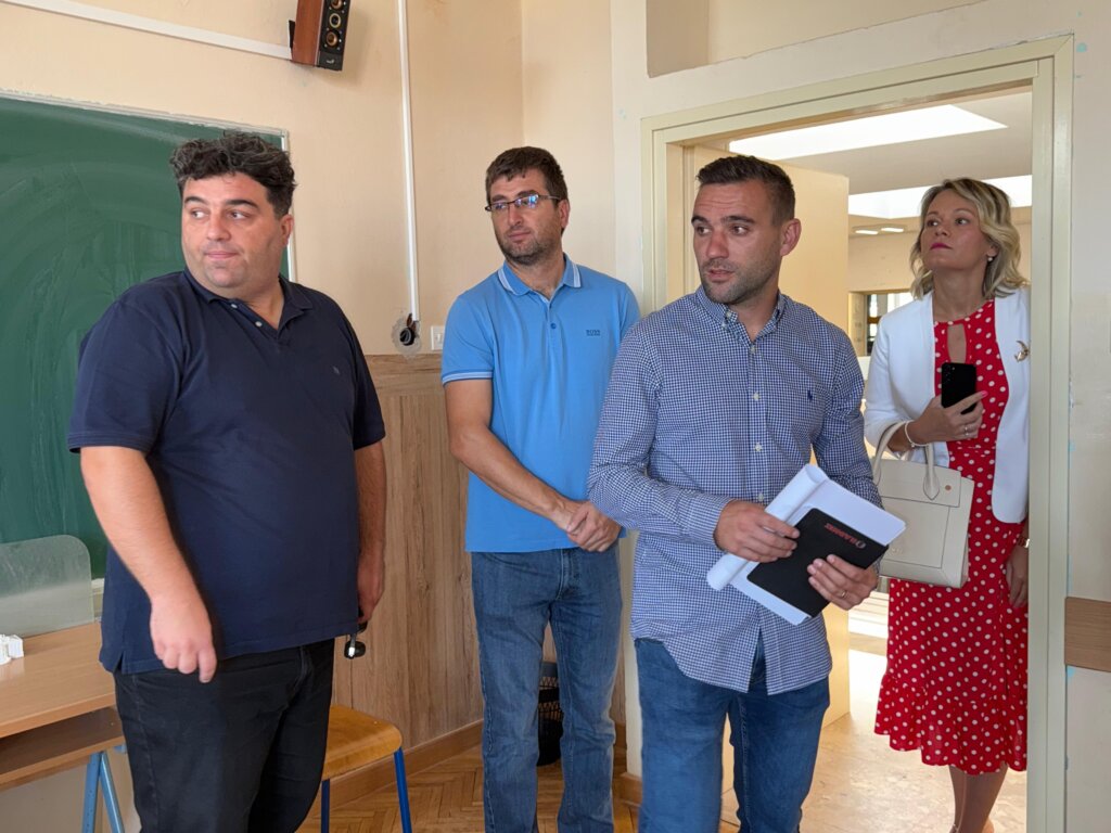 75403d70 E589 4aea 903d Ce38171d42ec