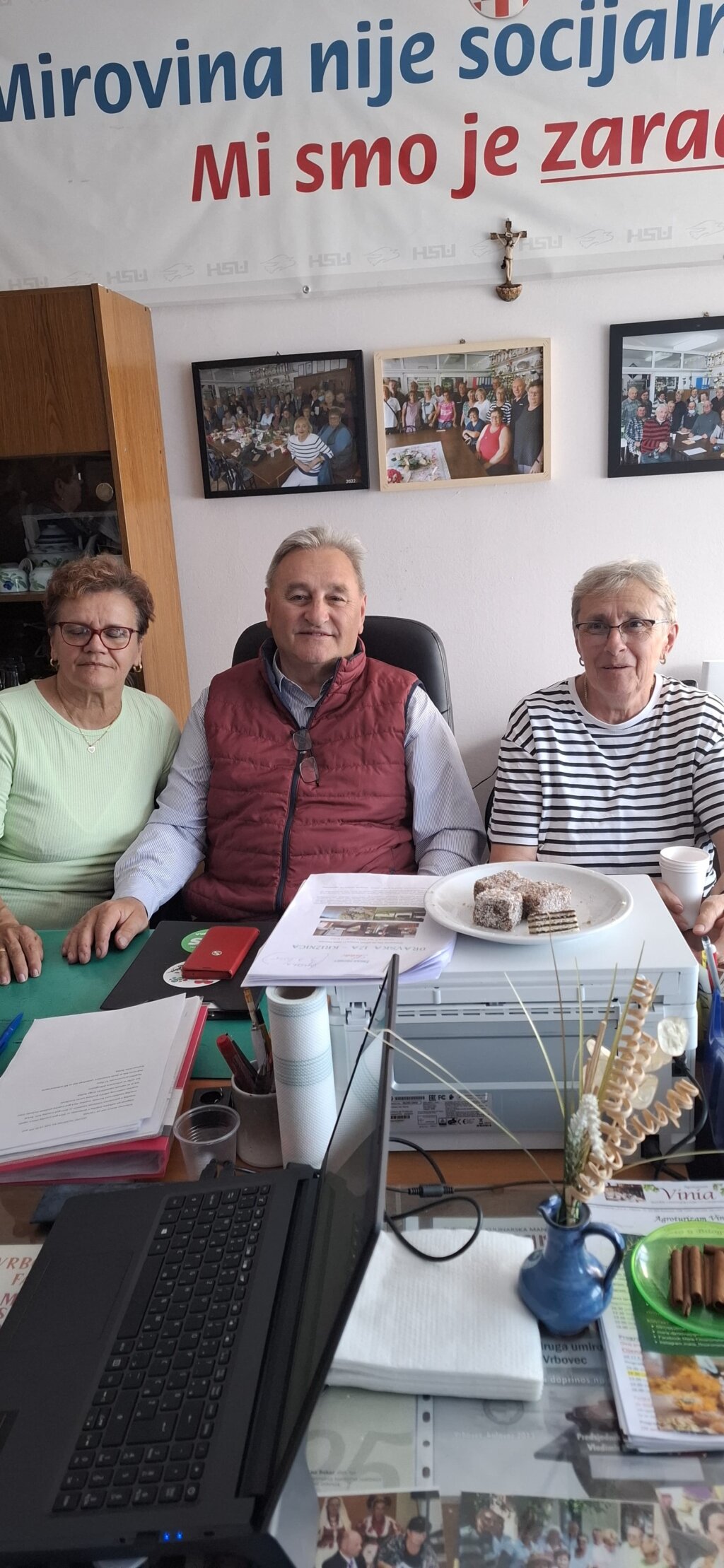 8ed5cff8 D7df 4ad7 Afbc 09be104eafd2