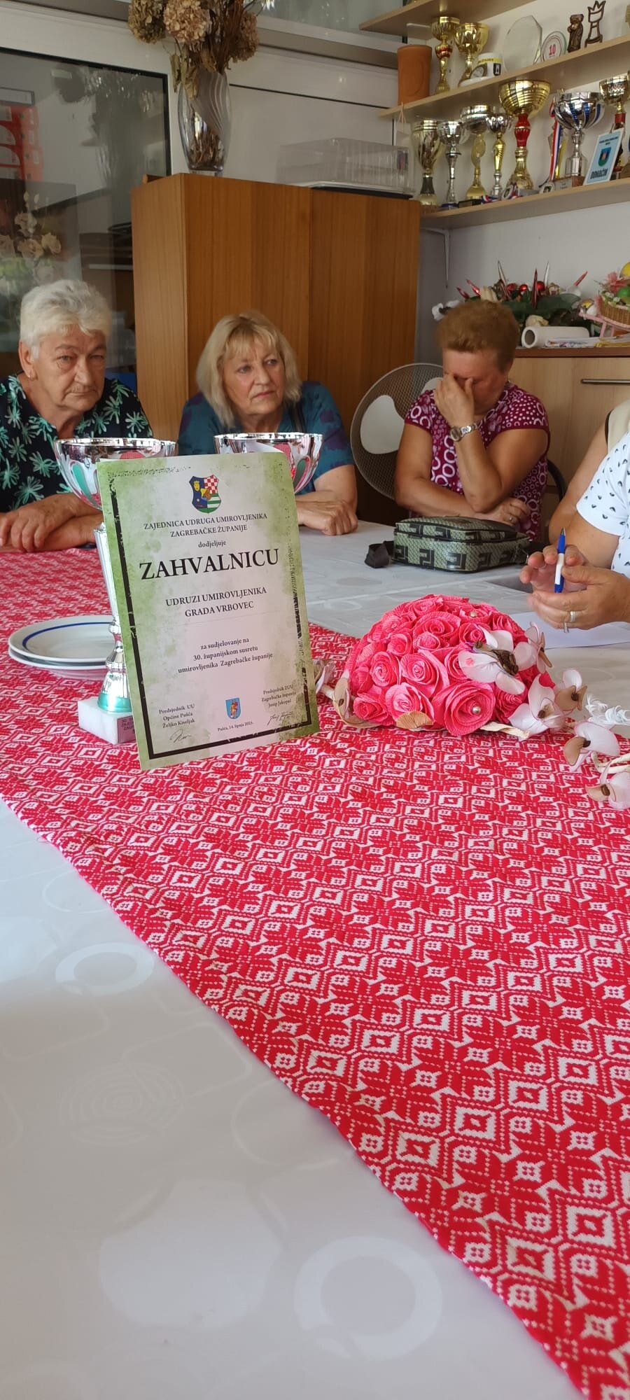 97288548 7dd3 4576 B22b B17952af89b3