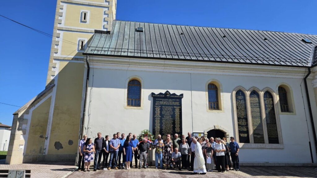 9b81166d B14f 44b0 8c4c 3be1b8d840a0