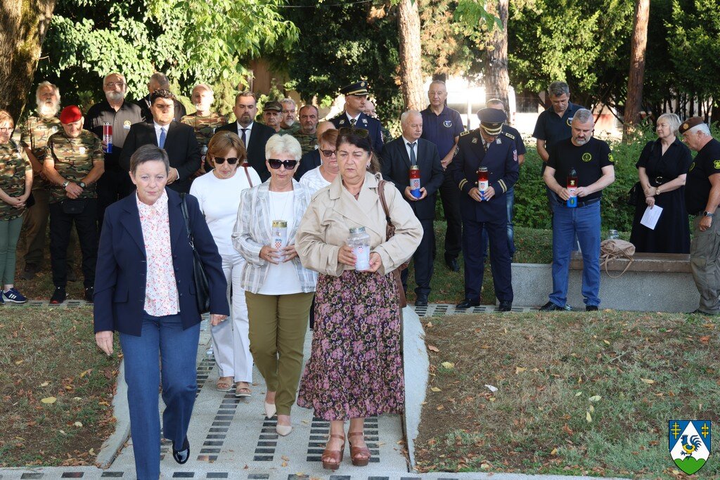 Dan Pobjede Polaganje Vijenaca 11