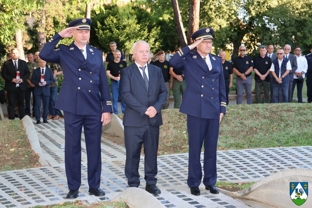 Dan Pobjede Polaganje Vijenaca 13