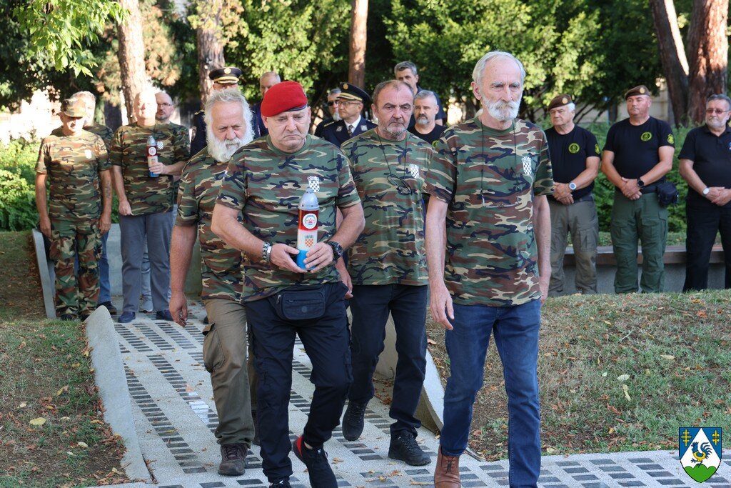 Dan Pobjede Polaganje Vijenaca 17