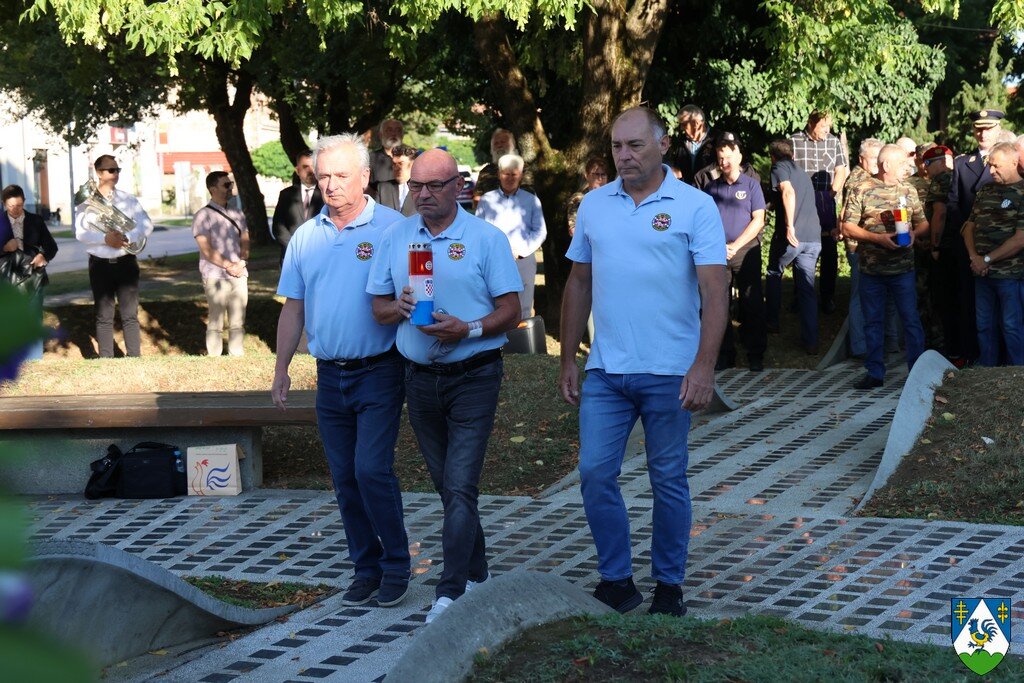 Dan Pobjede Polaganje Vijenaca 23
