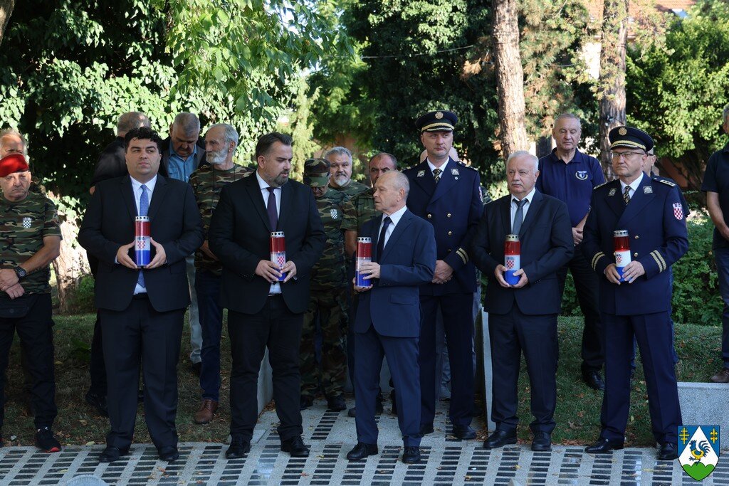 Dan Pobjede Polaganje Vijenaca 6