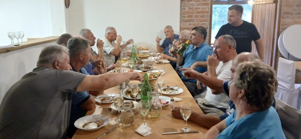 Photo 2025 08 25 19 40 31