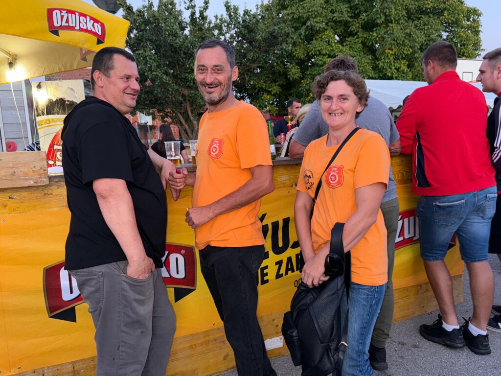 Photo 2025 08 31 19 46 44