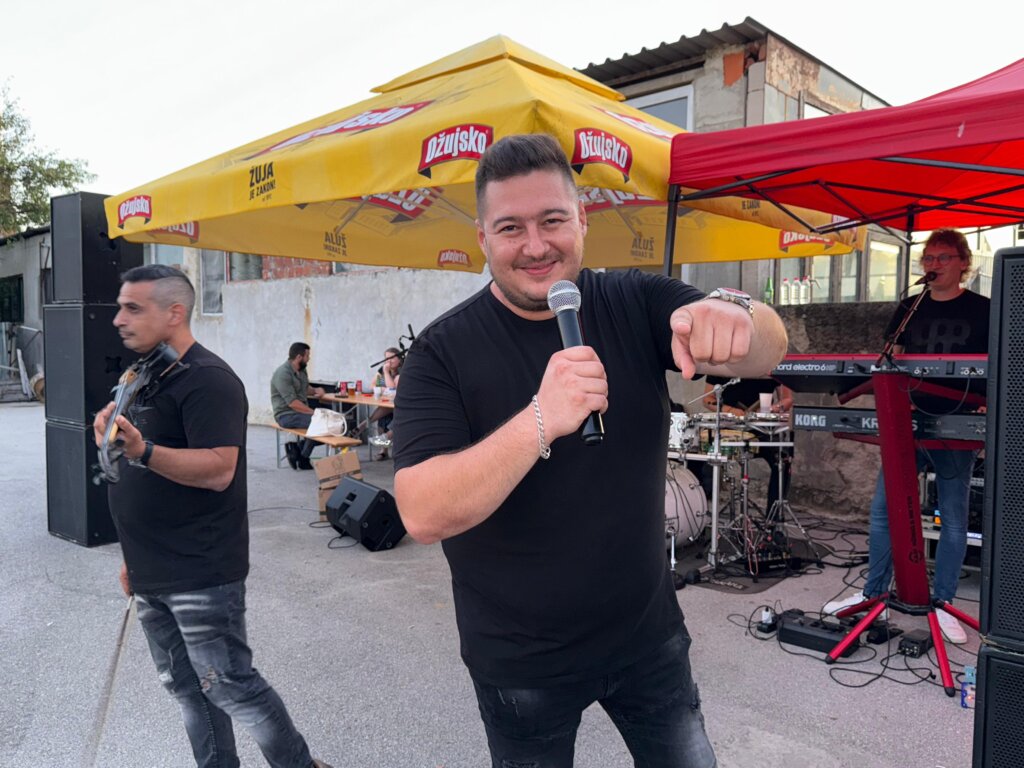 Photo 2025 08 31 19 48 38