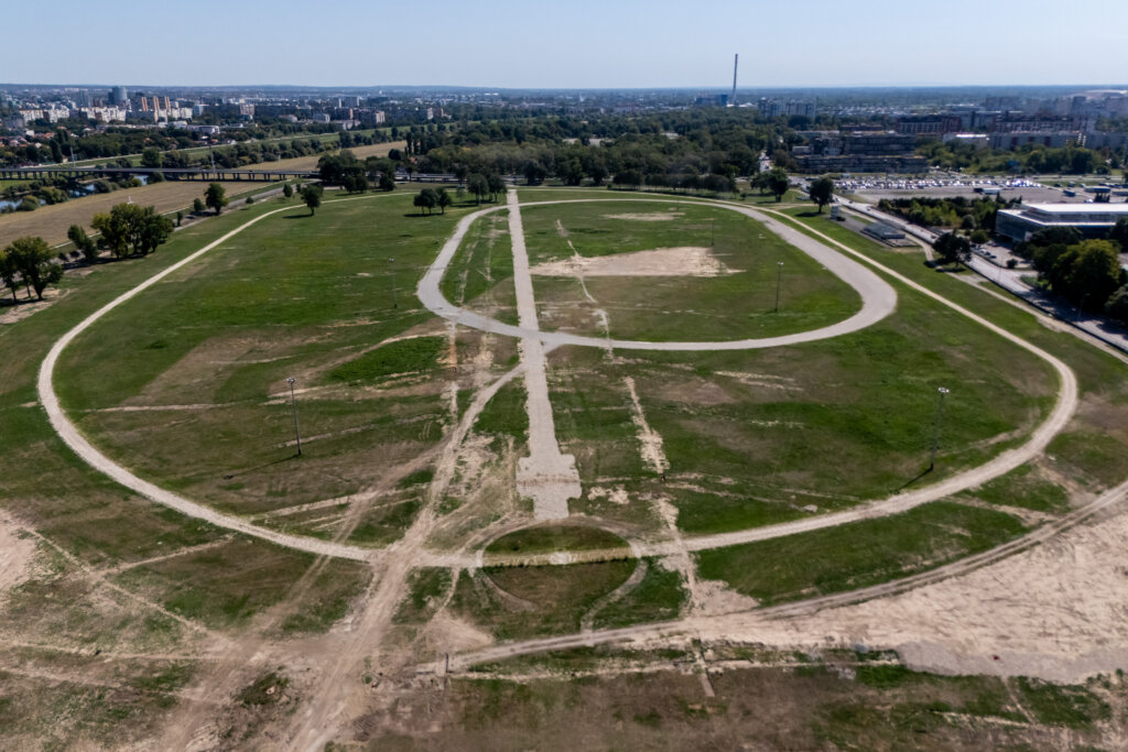 Sanira se travnjak na Hipodromu koji je oštećen tijekom Thompsonova koncerta