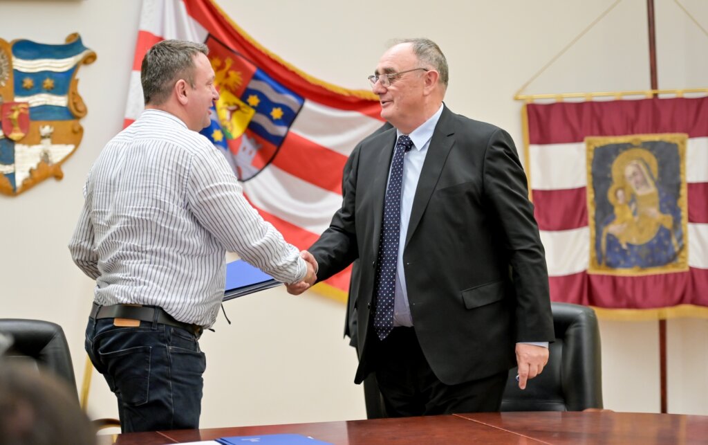 Potpisivanje Ugovora (4)