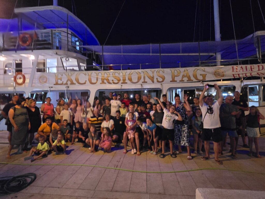 A372013c Bcf5 47f4 8d7b Ecdb6ae012a8