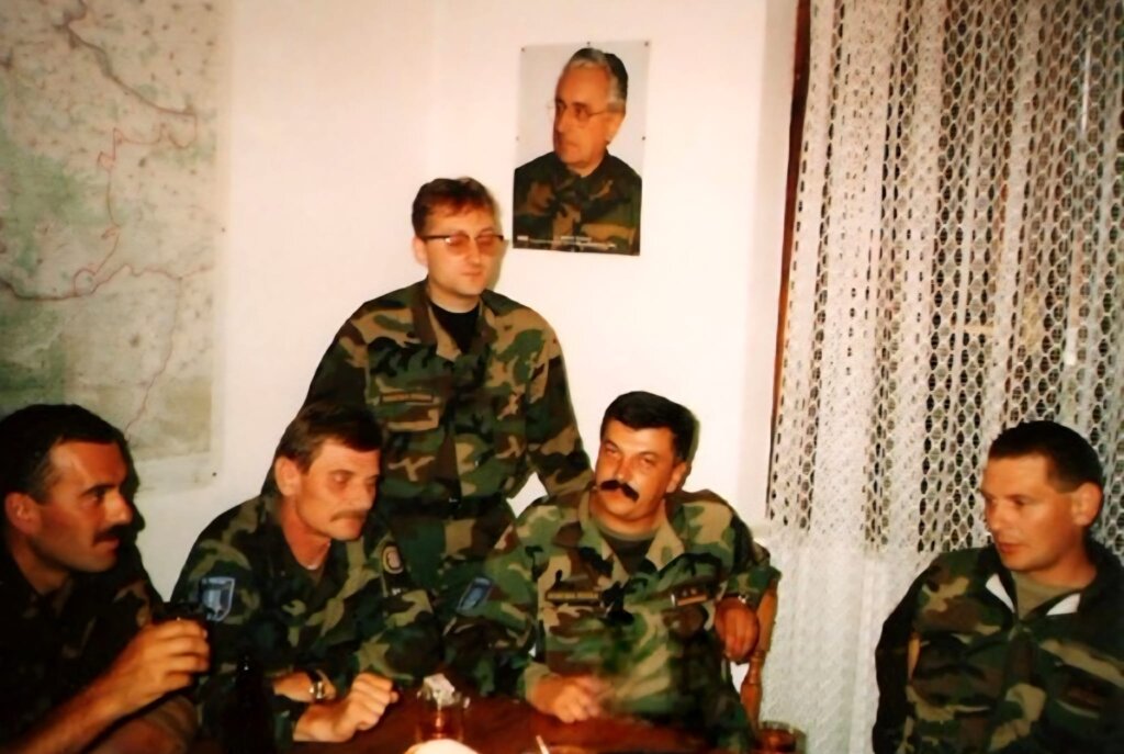 Ce4d9175 93cd 46a0 Ad53 412aa4b5db8d