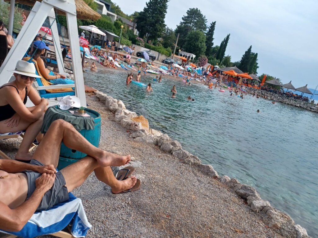 Ce68590e Bc60 48b9 9bdc 8f2de5ced93a