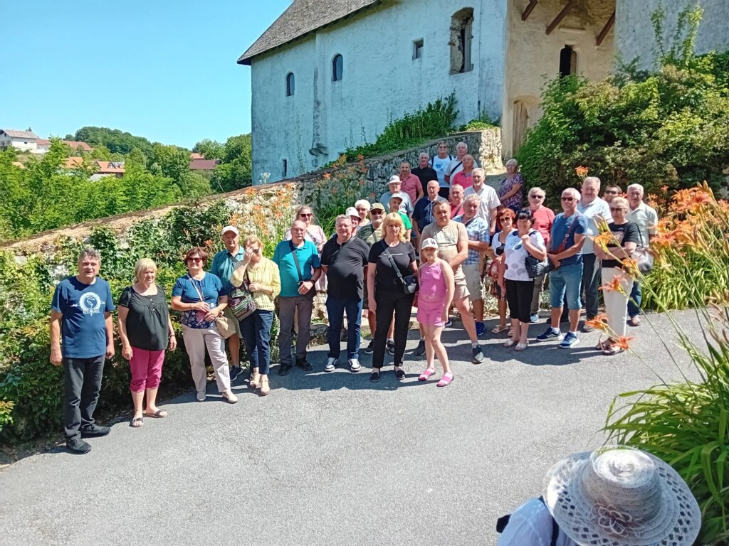 Članovi Udruge vinogradara Kaptol Preseka na izletu u Novom Vinodolskom