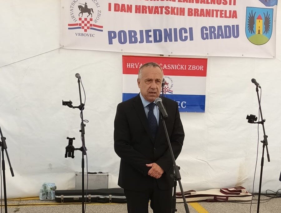 Ecea2de6 D02b 4cca Afb8 Db4e0d096f8f