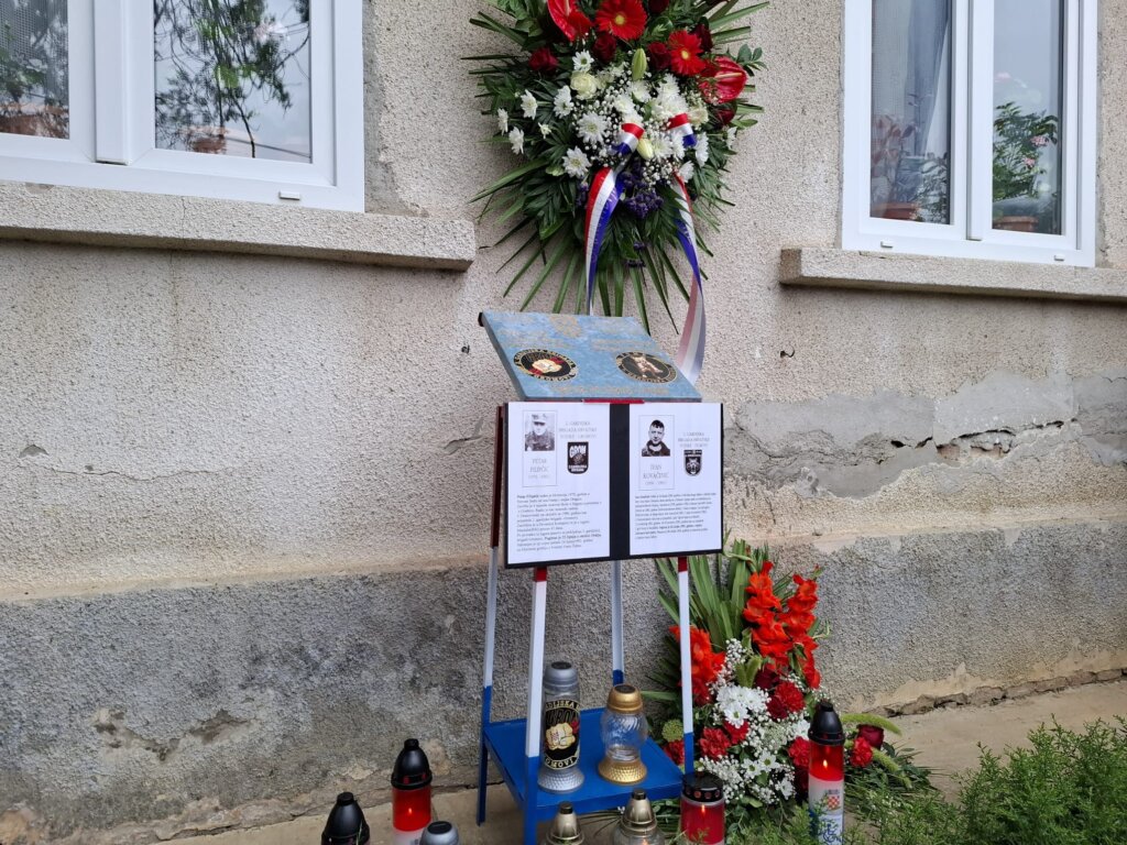 F4a65f12 6bf4 4f67 B1f1 17a2a0ffc78f