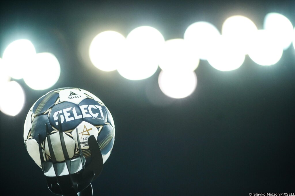 Zagreb: Rukometna Lopta Za Utakmicu Ehf Lige Prvaka Između Ppd Zagreb I Telekom Veszprem