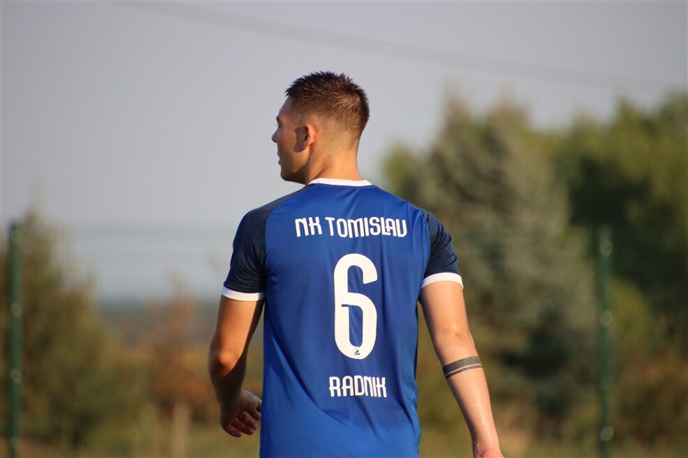 NOGOMET – ELITNA LIGA Tomislav Radnik golovima Ferenčaka i Petrovića slavio na Parku prinčeva