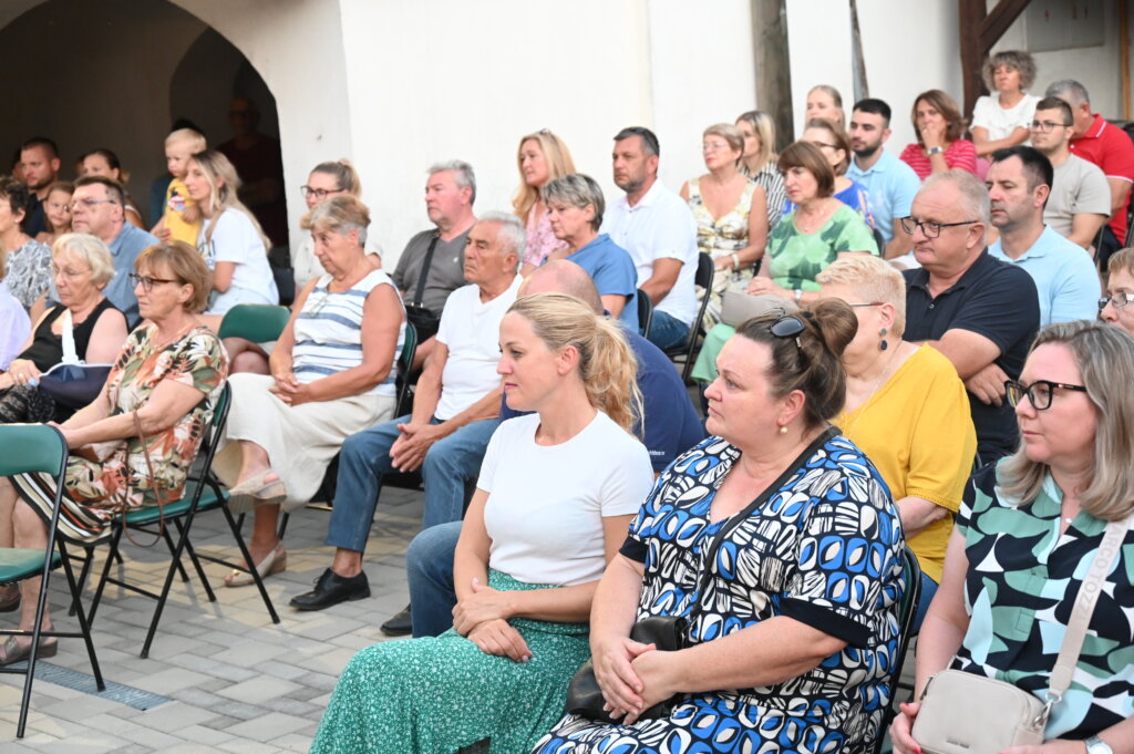 Tambura Pod Ljetnim Nebom (14)