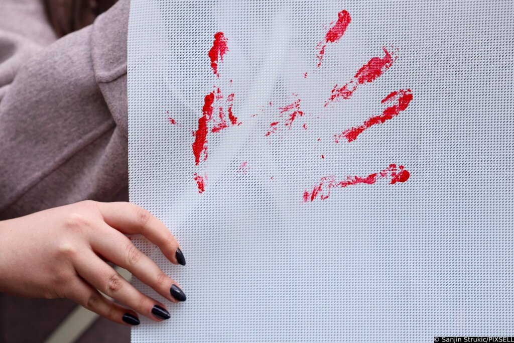 Zagreb: Mirna Akcija Solidarnosti Sa Svim žrtvama Represivnog Sustava U Srbiji Ispred Srpske Ambasade